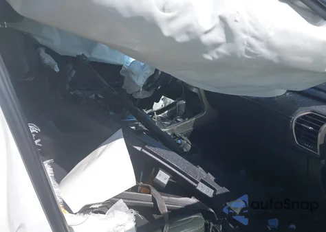 2016 Lexus Nx 200T/Base/F Sport z USA, uszkodzony, nr VIN JTJBARBZ0G2050561